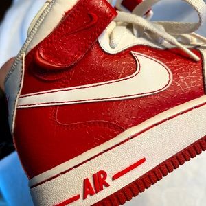 Nike Air Force 1 mid 5Y/woman’s 7